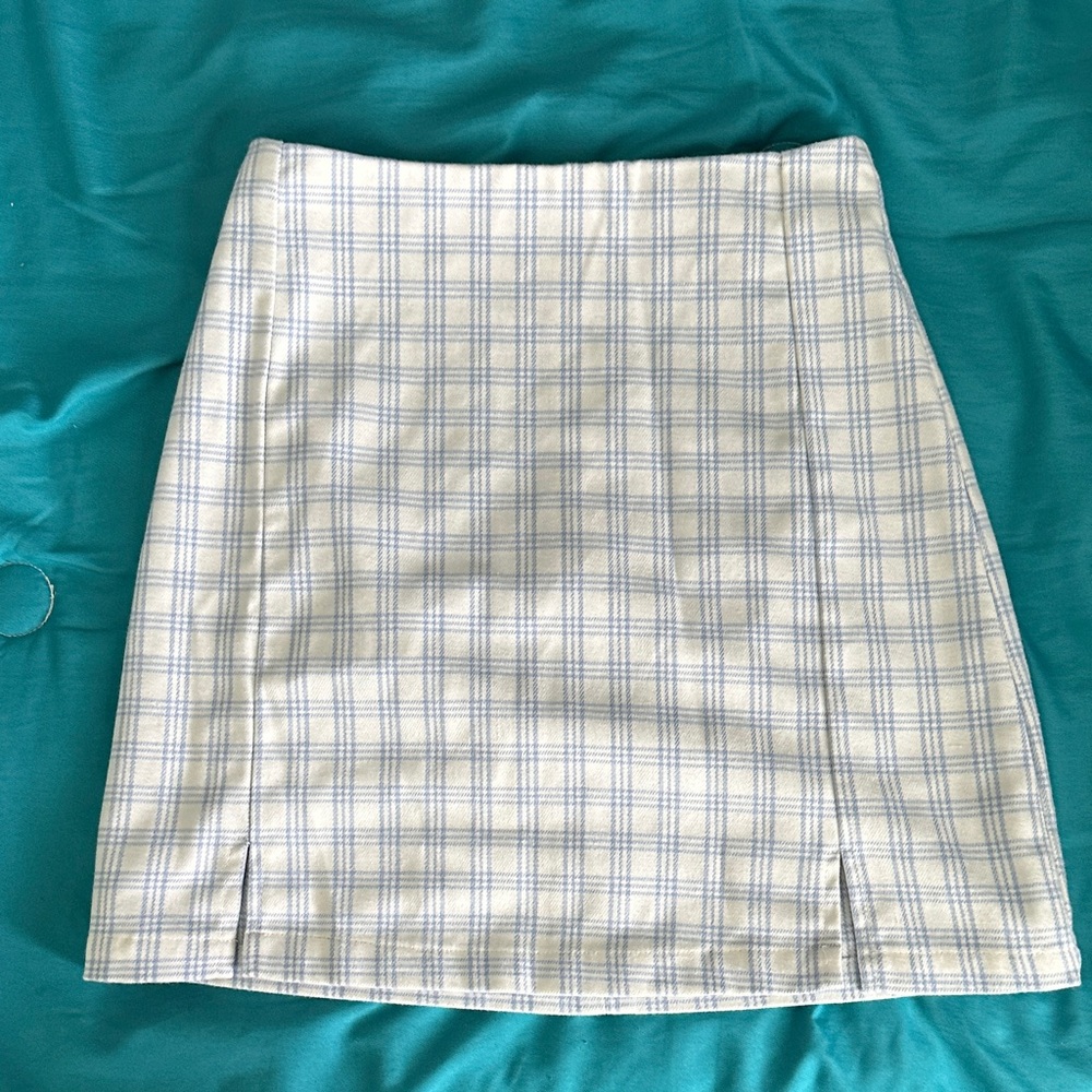 Brandy Melville Blue and White Checkered Pencil Skirt